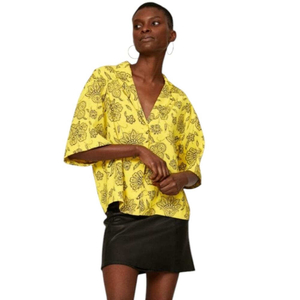 Saunders Women's Blouse Size 12 Yellow Black Button Front Shirt Quiet Luxury